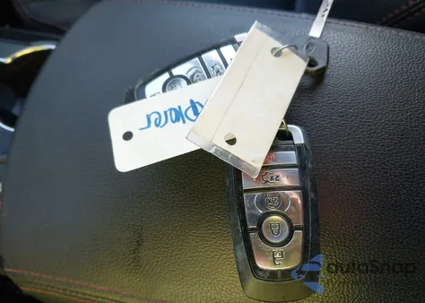 2018 Ford Explorer Sport z USA, uszkodzony, nr VIN 1FM5K8GT1JGC61611